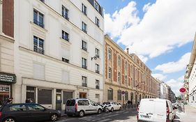 GuestReady - Beautiful quiet designer apartment in Paris